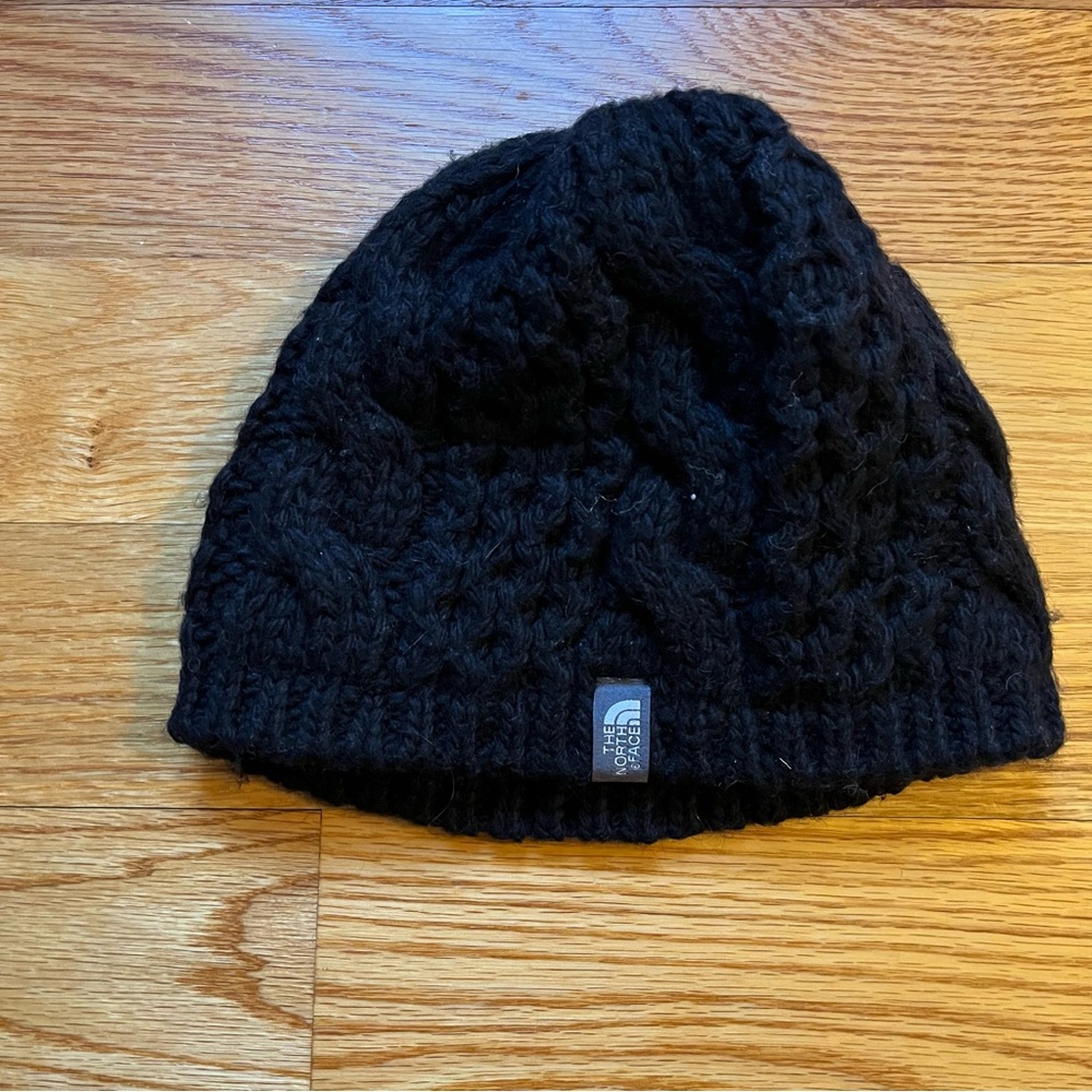 The North Face black knit flannel lined winter hat